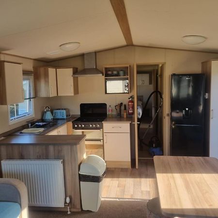 Newquay Bay Porth Caravan - 6 Berth Exteriör bild