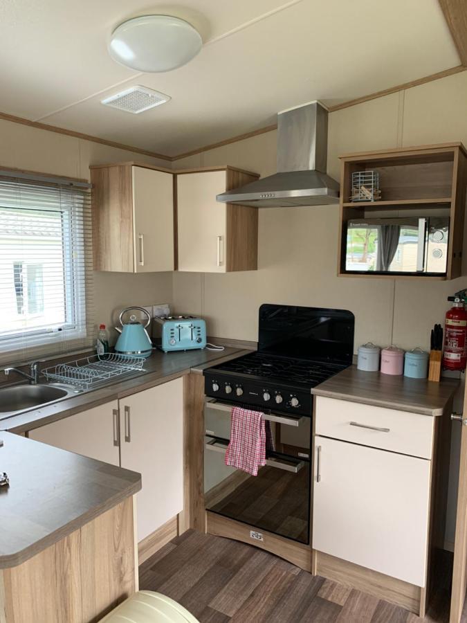 Newquay Bay Porth Caravan - 6 Berth Exteriör bild