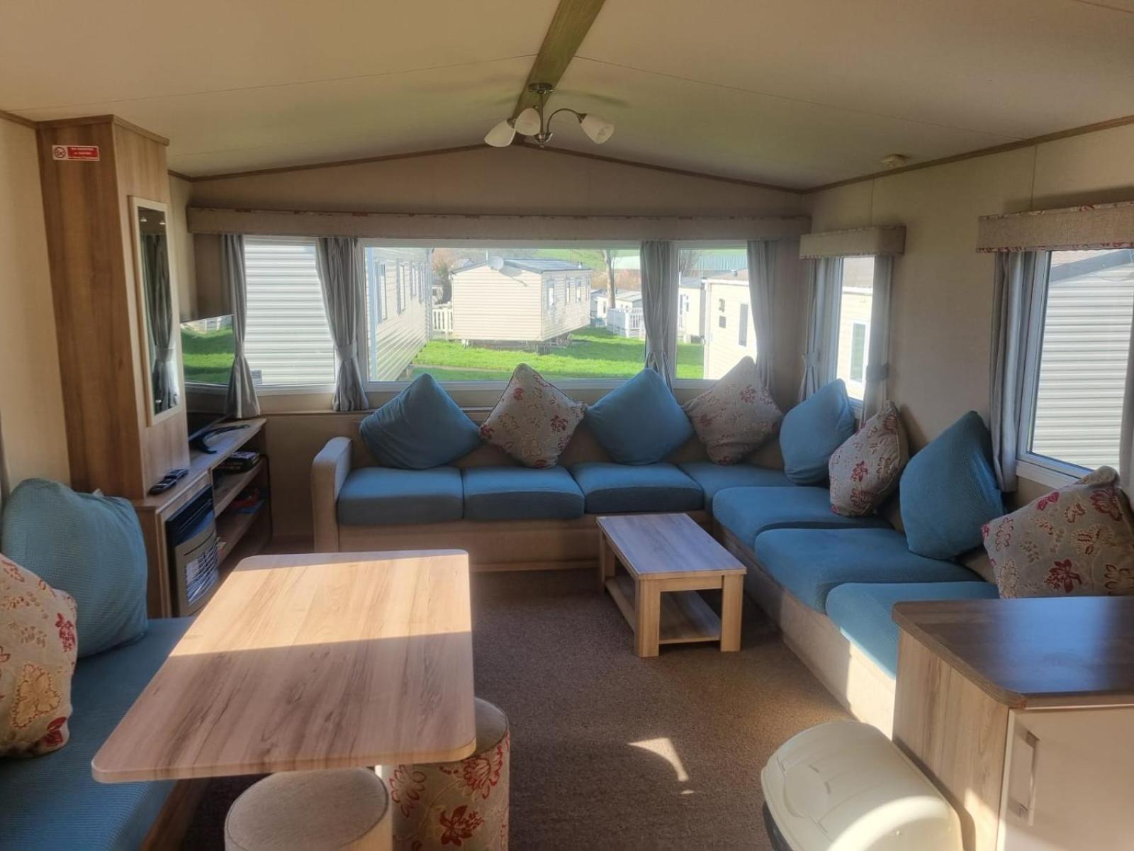 Newquay Bay Porth Caravan - 6 Berth Exteriör bild